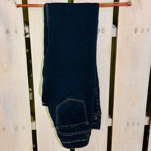 DeliA’s Olivia Dark washed Skinny Jeans